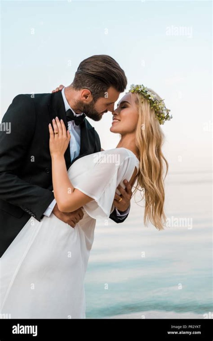 既婚者同士のキスはあり？夫婦・不倫・法と心の境界線